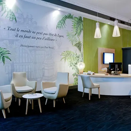 Hotel Western Crequi Part Dieu 4*